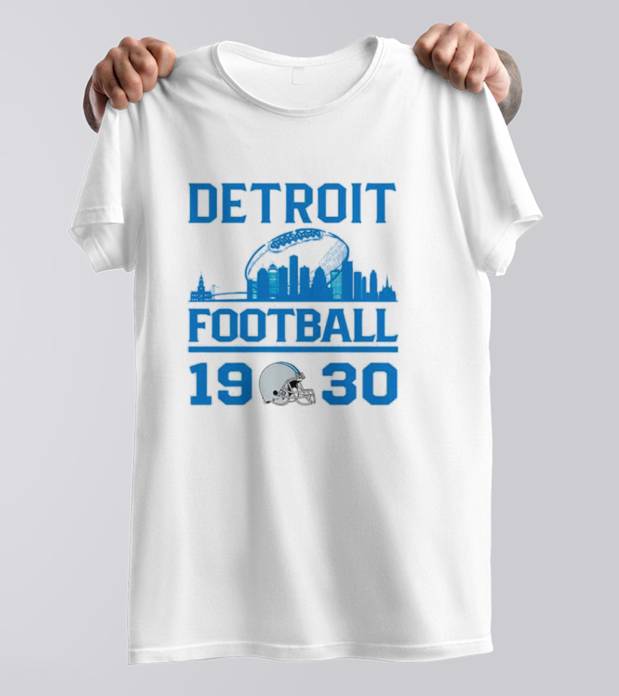 Detroit Lions Football 1930 Skyline Helmet Motif T-Shirt