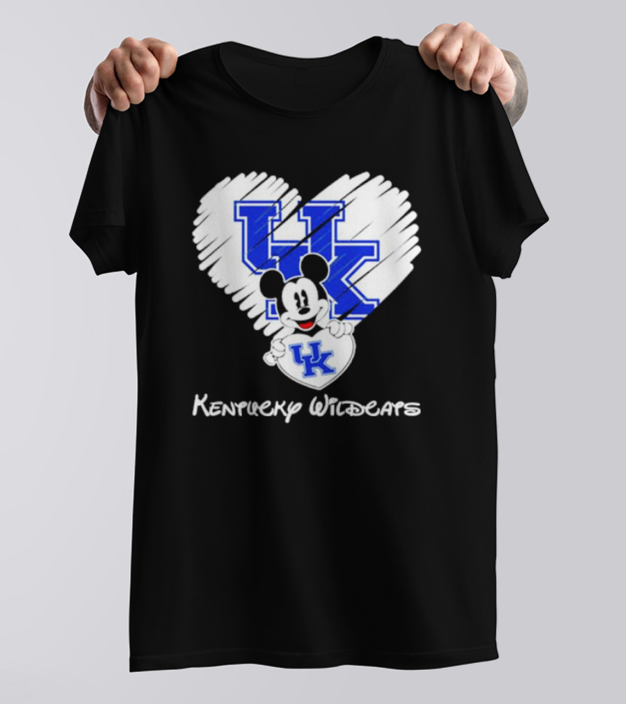 Kentucky Wildcats Heart With Mickey Mouse UK T-Shirt