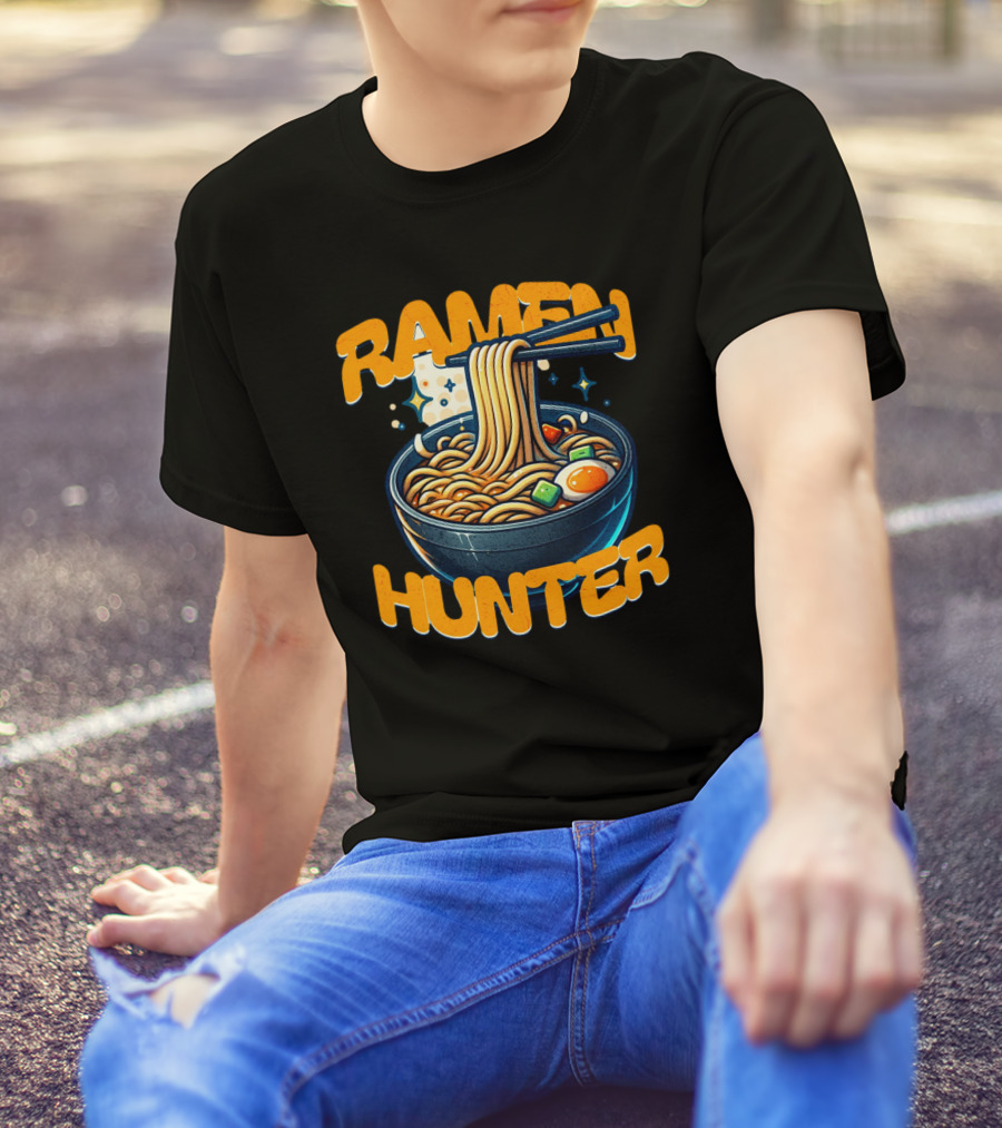 Ramen Hunter Noodles Chopsticks Bowl T-Shirt