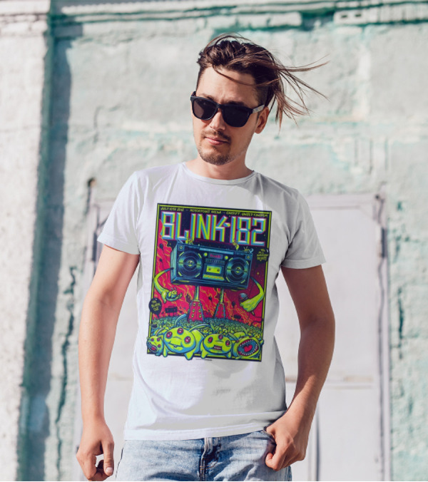 Blink-182 July 10th 2012 Motorpoint Arena Cardiff United Kingdom Boombox Alien Creature T-Shirt