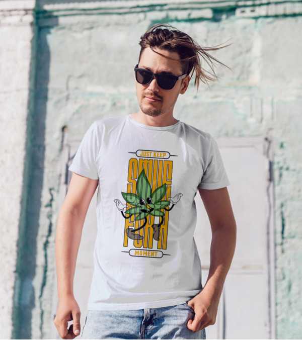 Just Keep Smile For A Moment Leaf Character T-Shirt