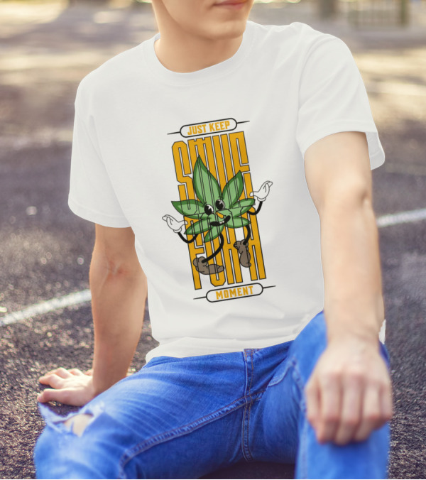 Just Keep Smile For A Moment Leaf Character T-Shirt