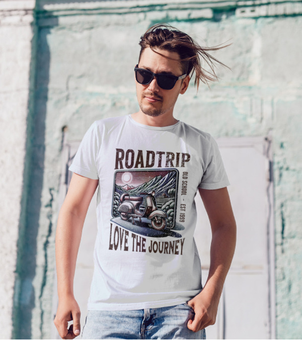 ROADTRIP LOVE THE JOURNEY OLD SCHOOL EST 1939 T-Shirt