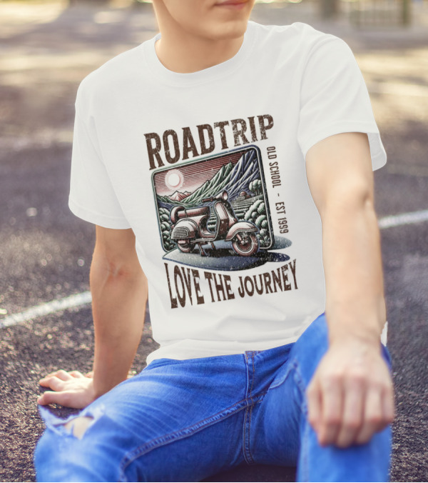 ROADTRIP LOVE THE JOURNEY OLD SCHOOL EST 1939 T-Shirt