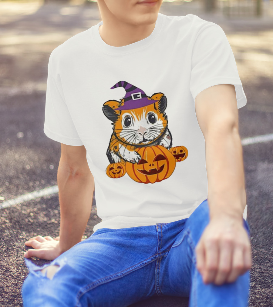 Halloween Guinea Pig With Witch Hat And Pumpkins T-Shirt