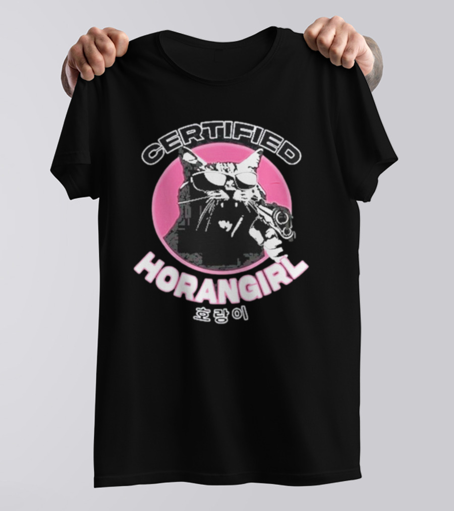 Certified Horangirl 호랑이 Cat With Sunglasses And Toy Gun In Pink Circle T-Shirt