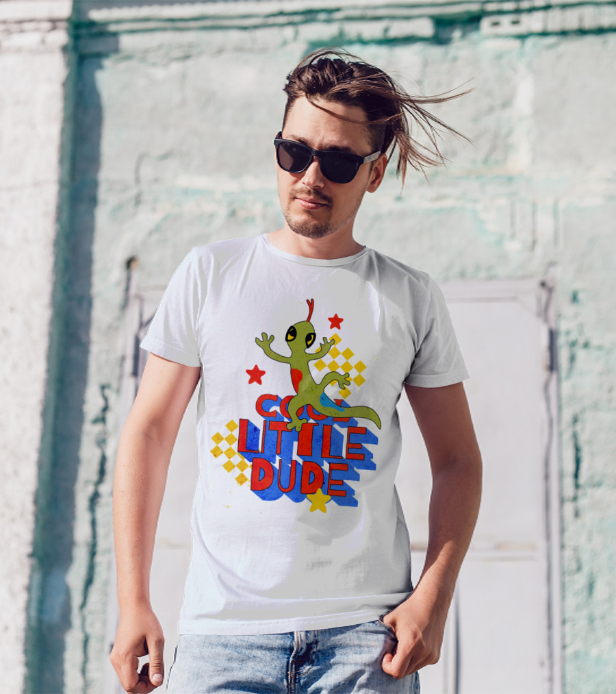 Cool Little Dude Lizard With Stars And Checkerboard T-Shirt