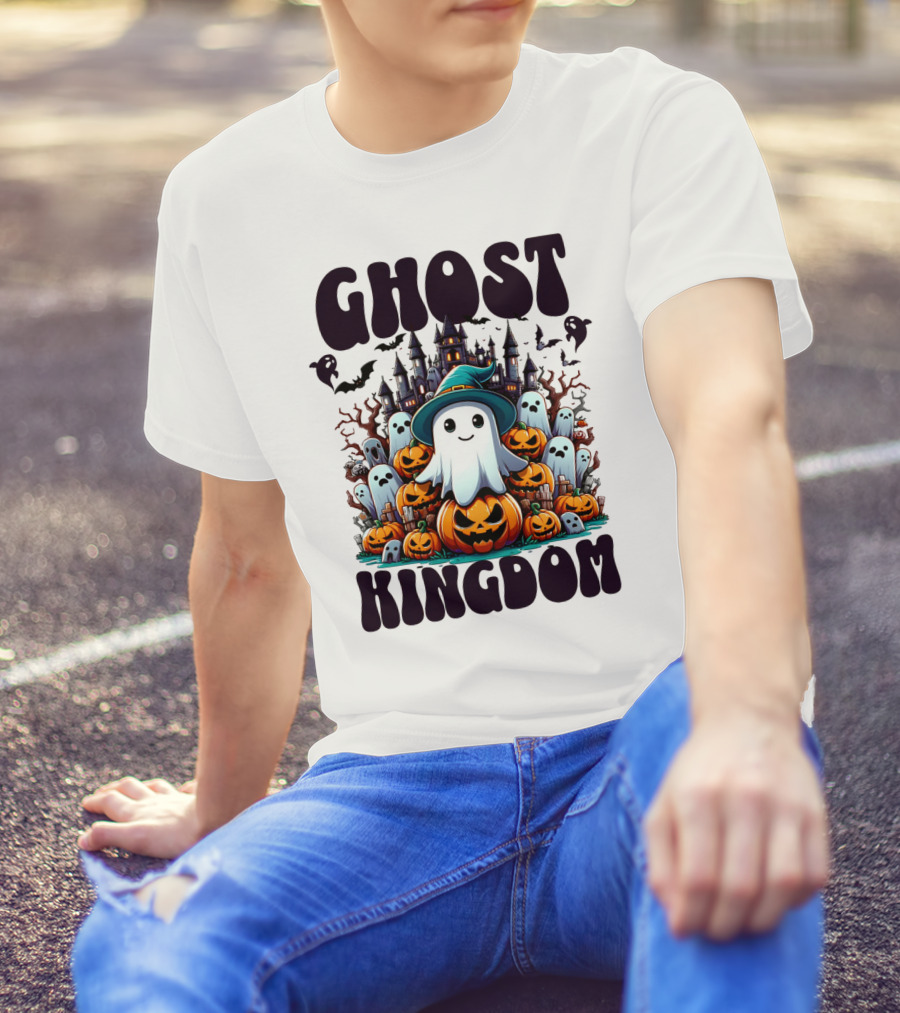Ghost Kingdom Halloween Ghosts And Pumpkins Witches Hat Haunted Castle T-Shirt