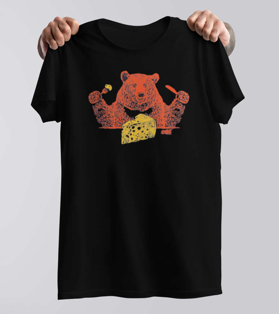 Chicago Bears Let's Eat Cheese Bear Eating Cheese T-Shirt
