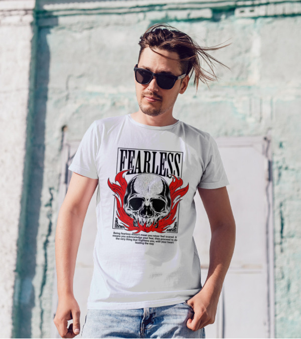 FEARLESS Skull With Red Flames Street Wear T-Shirt