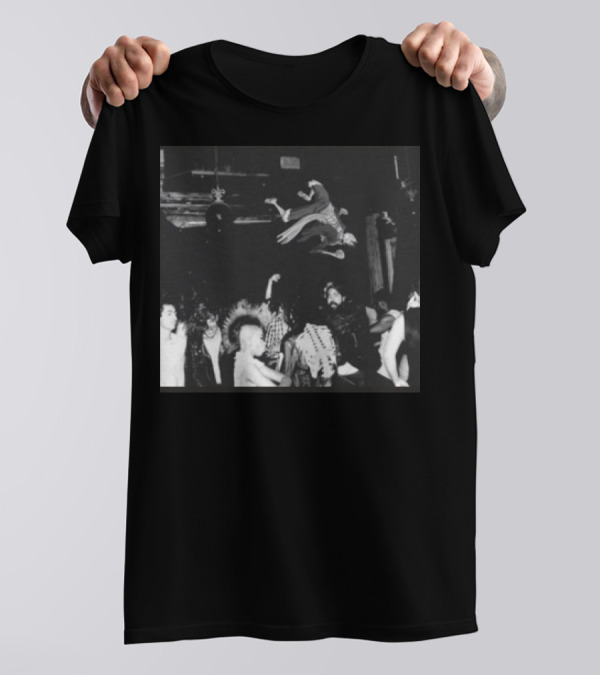 Luffy X Die Lit Manga Punk Rock Crowd Dive Scene T-Shirt