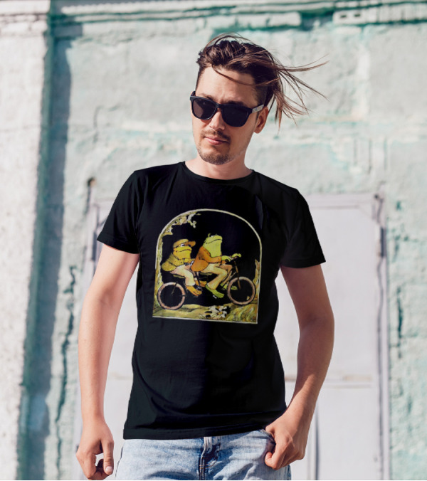 Frog And Toad Riding Tandem Bicycle In Nature Scene T-Shirt