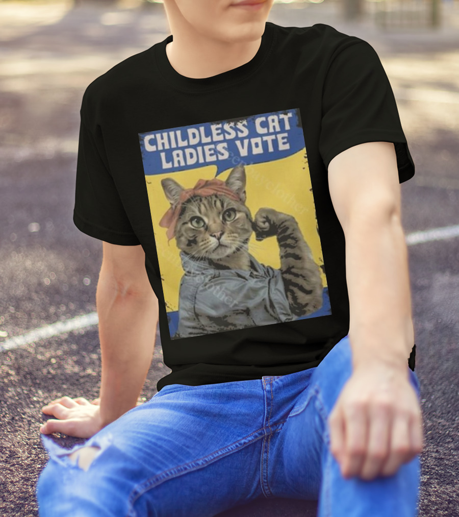 Childless Cat Ladies Vote Rosie The Riveter Cat T-Shirt