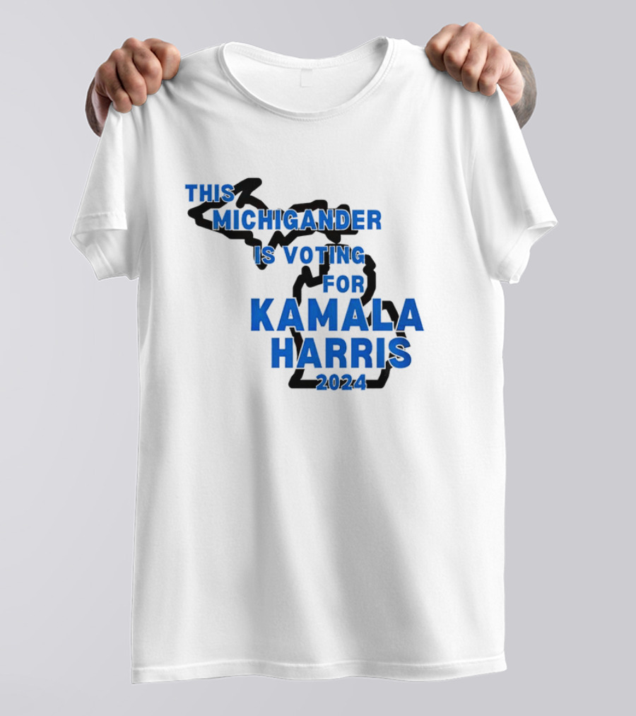 This Michigander Is Voting For Kamala Harris 2024 Map T-Shirt