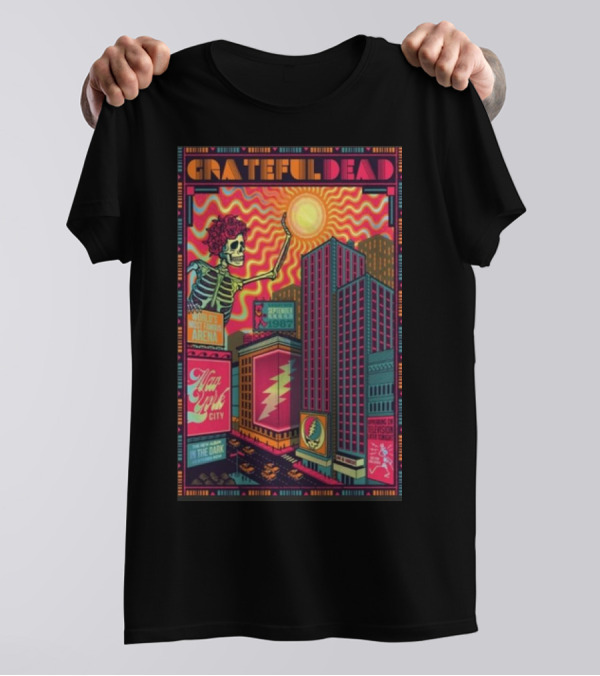 Grateful Dead World’s Most Famous Arena New York City September 15-20 1987 The New Album In The Dark T-Shirt