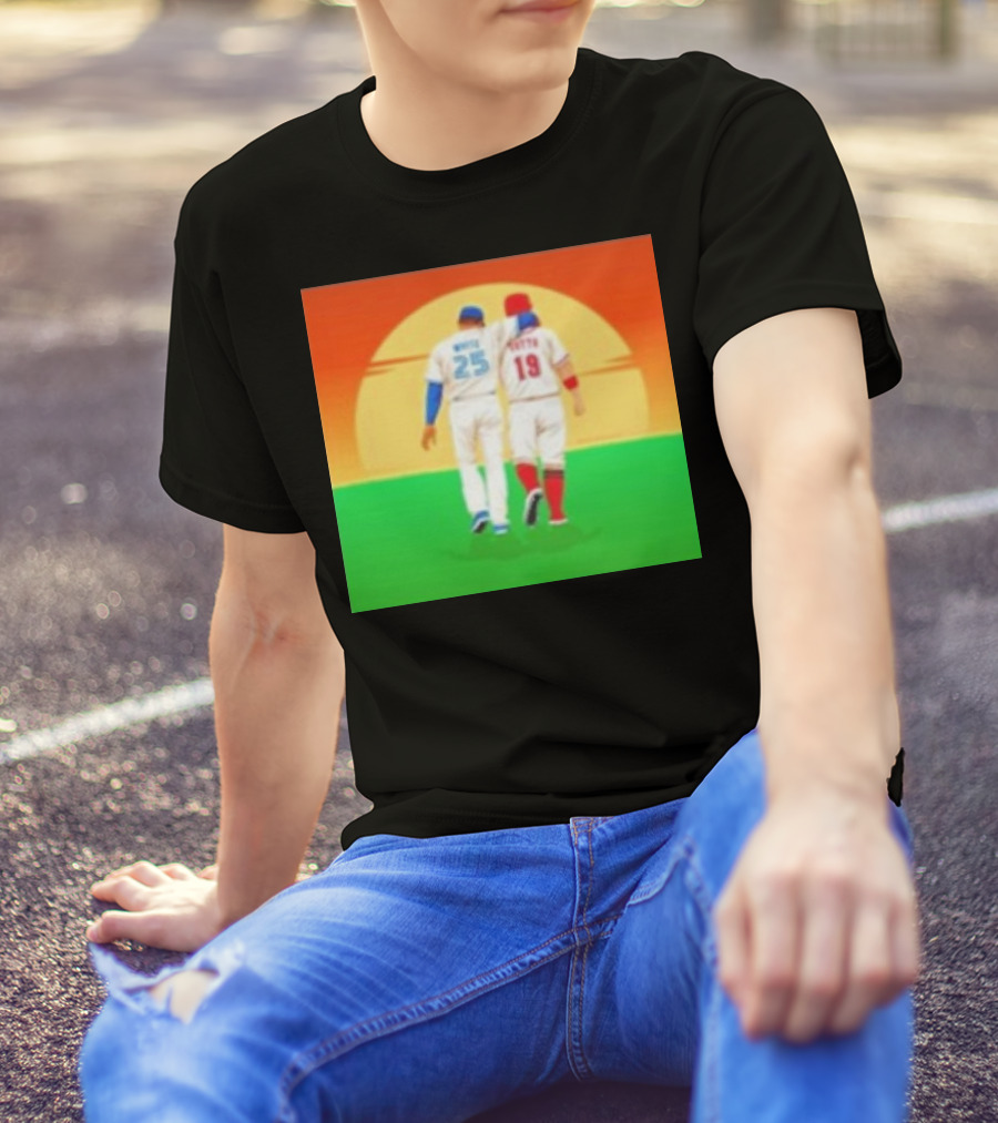 Devon White And Joey Votto Sunset Sports Moment Embrace T-Shirt
