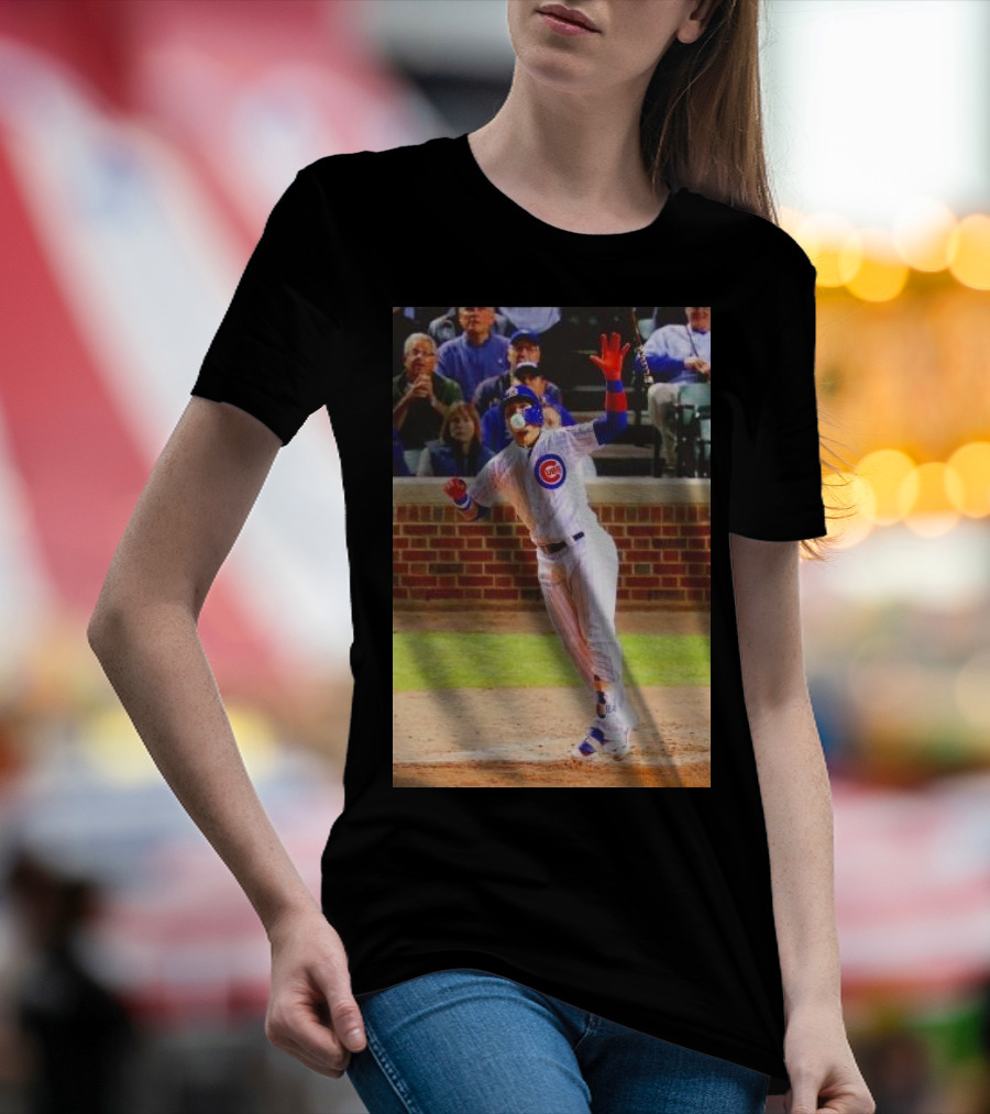 Javy Baez Chicago Cubs Blows A Bubble Hitting Second Home Run Baseball Action T-Shirt