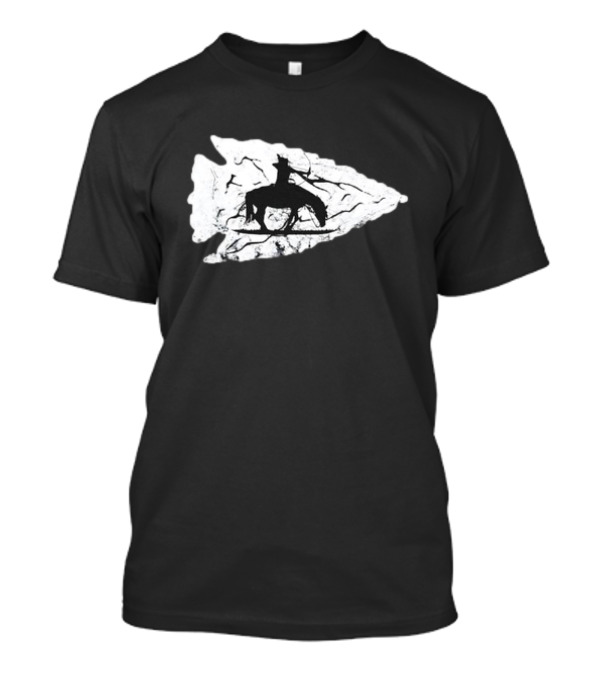 Arrowhead Hunting Native American Relic Hunter Rider On Horse Arrowhead T-Shirt