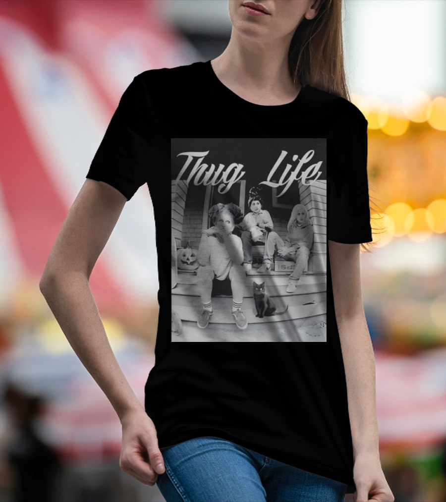 Hocus Pocus Thug Life Witchy Trio With Black Cat And Pumpkin Porch Scene T-Shirt