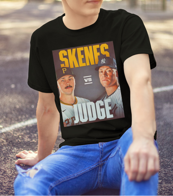 Skenes Vs Judge Yankees Pirates Showdown T-Shirt