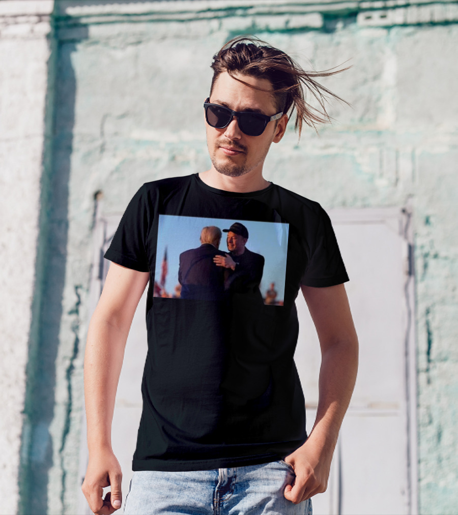 Elon Musk And Trump Hugging At Rally Dark MAGA T-Shirt