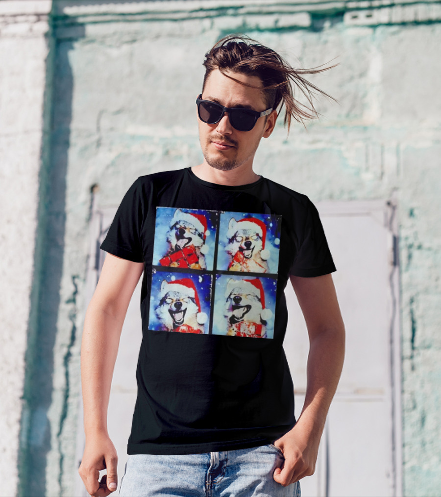 Festive Wolf Santa Hat Selfie Christmas T-Shirt