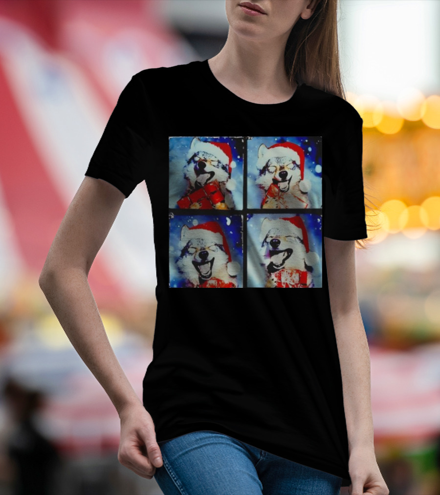 Festive Wolf Santa Hat Selfie Christmas T-Shirt