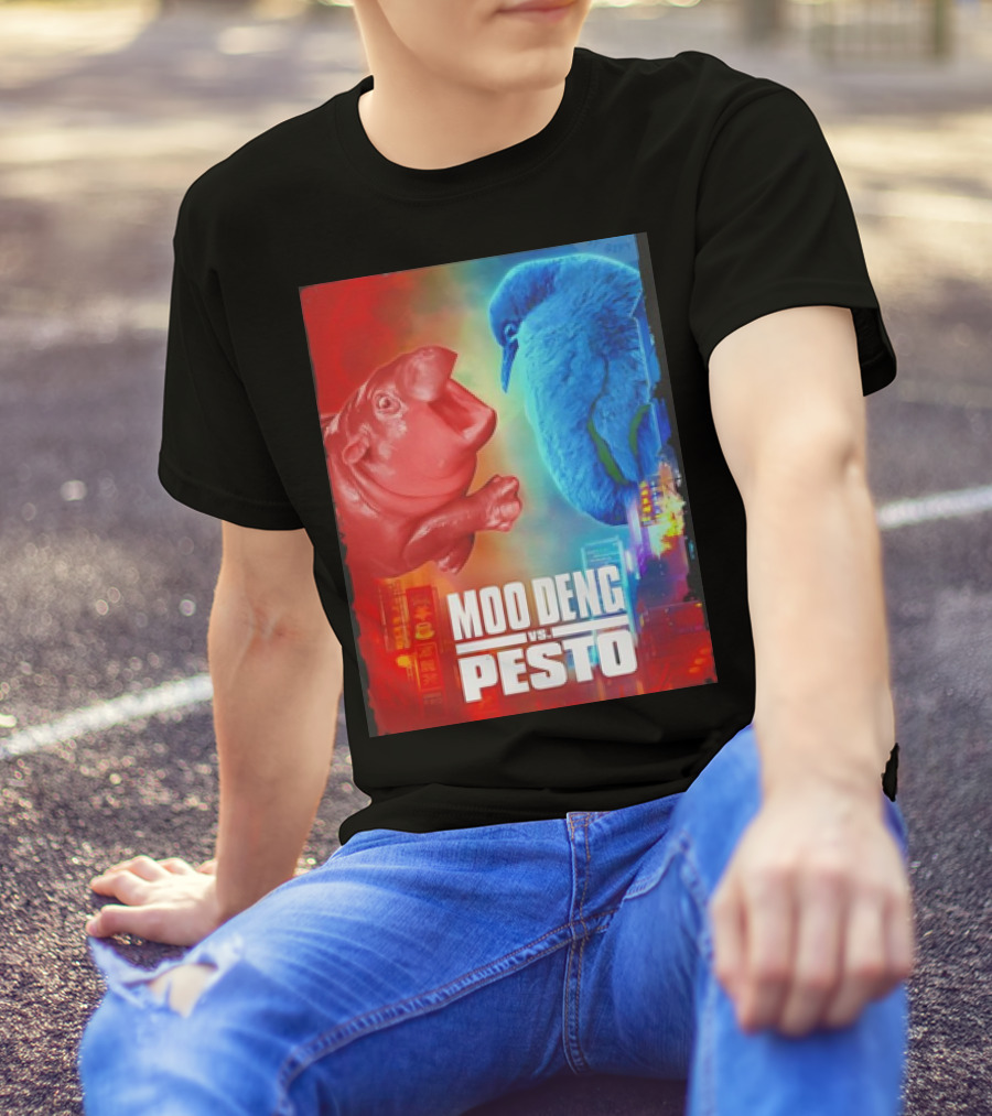 Moo Deng Vs Pesto Hippo Red Vs Blue Bird Showdown T-Shirt