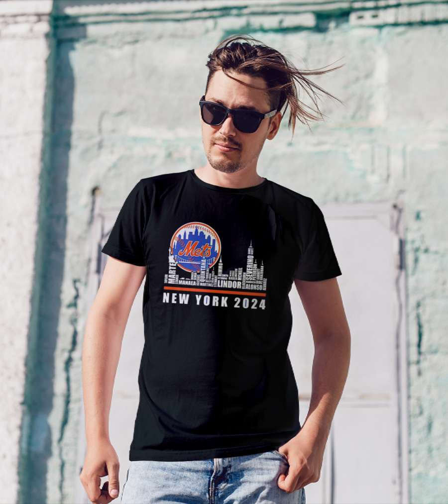 New York Mets 2024 Player Names Skyline Silhouette With Mets T-Shirt