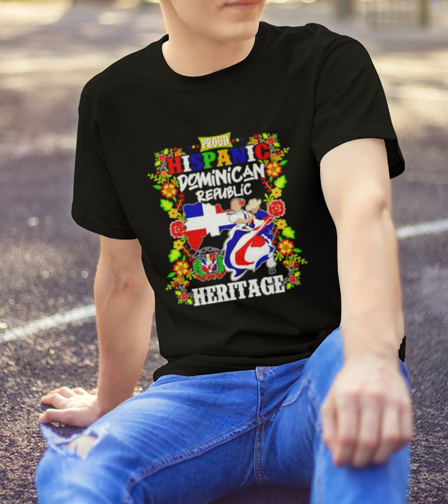 Proud Hispanic Dominican Republic Heritage Flowers And Flag T-Shirt