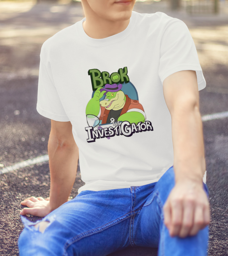 Brok The Investigator Gator Detective With Magnifying Glass And Purple Hat T-Shirt