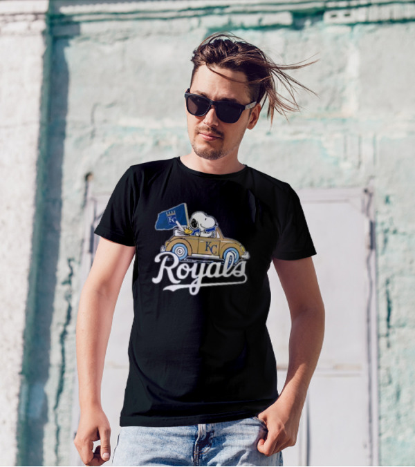 Kansas City Royals Snoopy Woodstock Car KC Flag T-Shirt