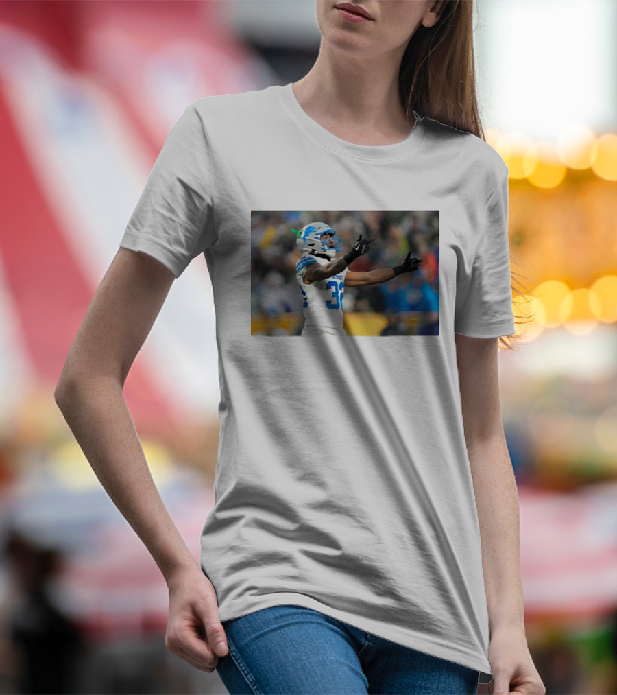 Brian Branch Lions Number 32 Gesture Towards Packers Crowd T-Shirt