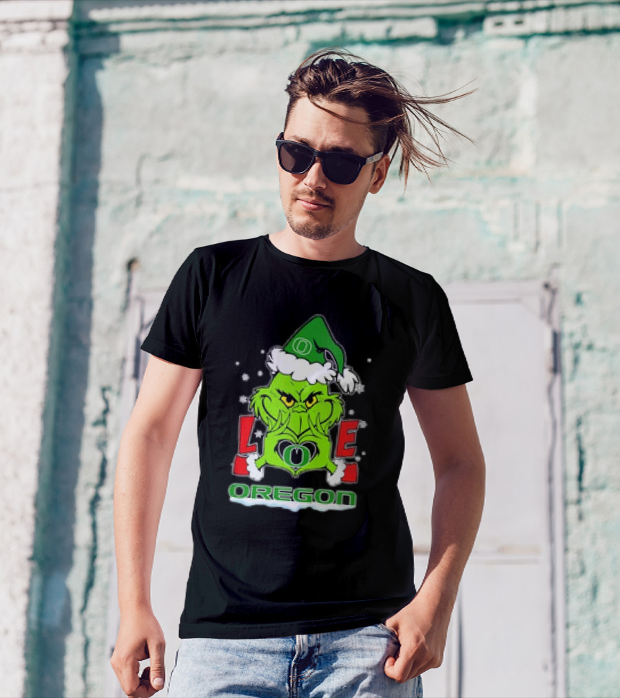 Grinch Hand Love Oregon Ducks Christmas Santa Hat Snowflakes T-Shirt