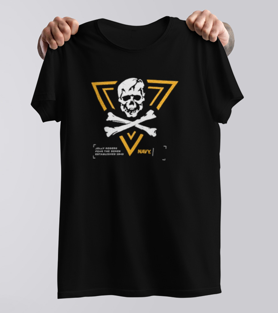 Navy Midshipmen Jolly Rogers Fear The Bones Established 1843 T-Shirt