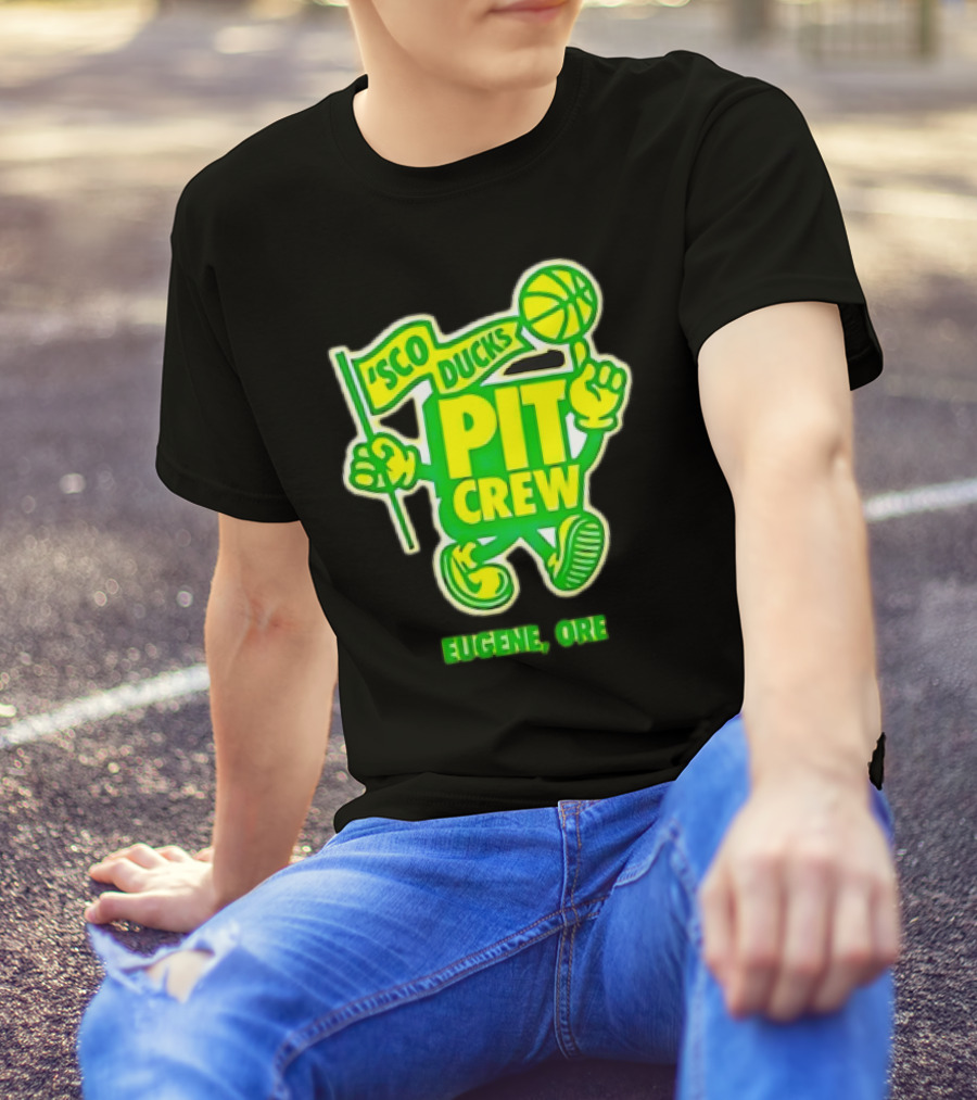 Sco Ducks Pit Crew Eugene Ore Oregon Ducks Basketball T-Shirt