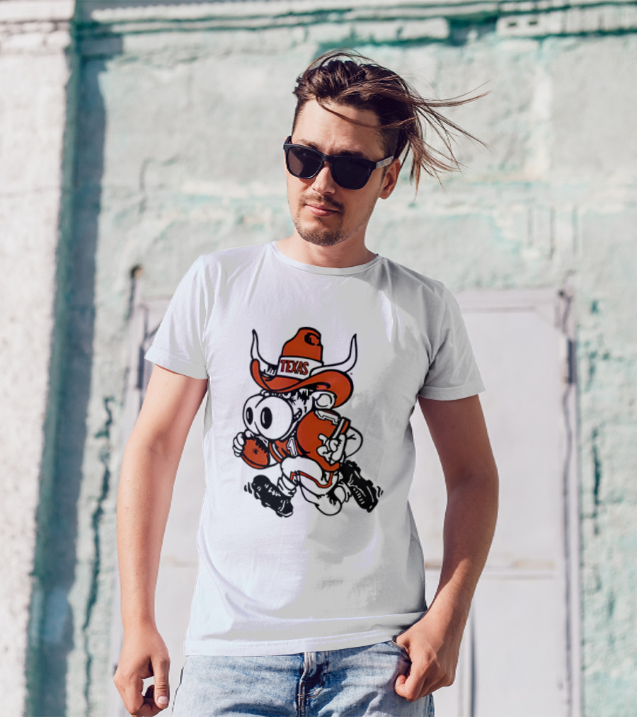 Bevo Texas Longhorn Football Mascot Running Cowboy Hat T-Shirt
