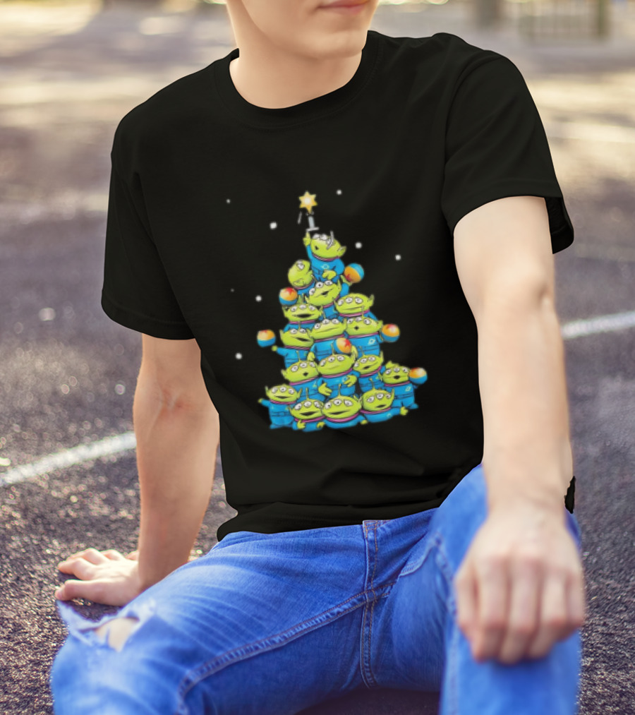 Toy Story Aliens Building Christmas Tree Tower T-Shirt