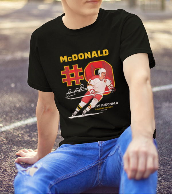 Lanny McDonald #9 Calgary Flames NHL Hockey Throwback Vintage Signature T-Shirt