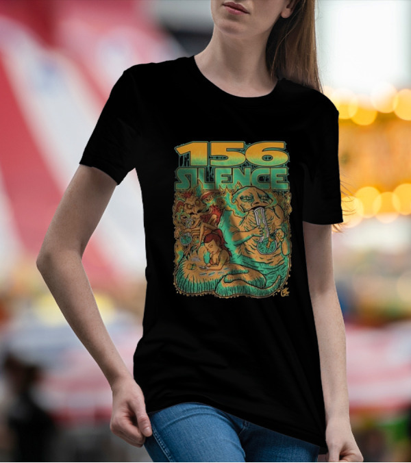 156 Silence Creature Smoking And Relaxing Psychedelic Art T-Shirt