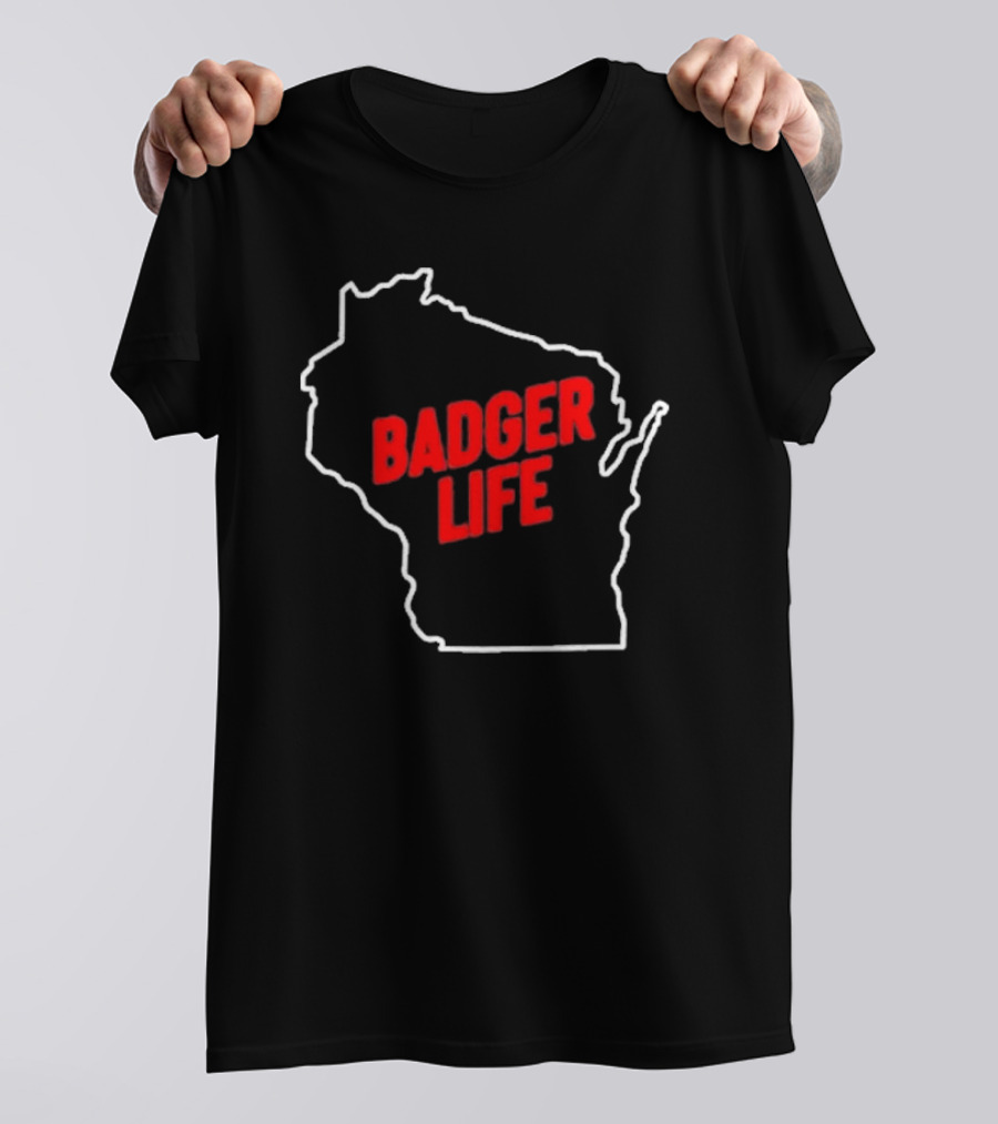 America's Dairyland Wisconsin Badger Life Map Design T-Shirt