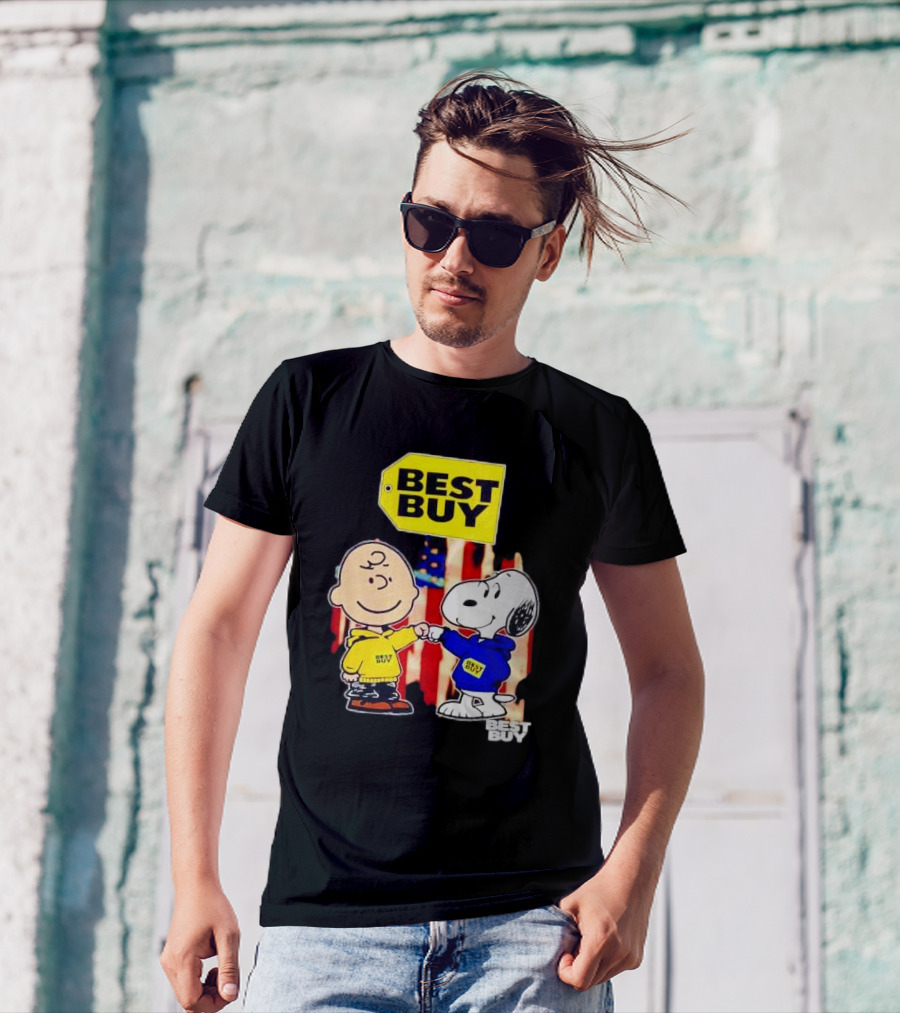 Best Buy Charlie Brown Snoopy Yellow Blue S Fist Bump T-Shirt