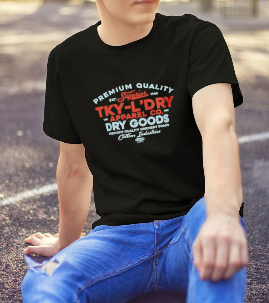 Braemar Vintage Retro Motif Tokyo Laundry Premium Quality Apparel Co Dry Goods T-Shirt