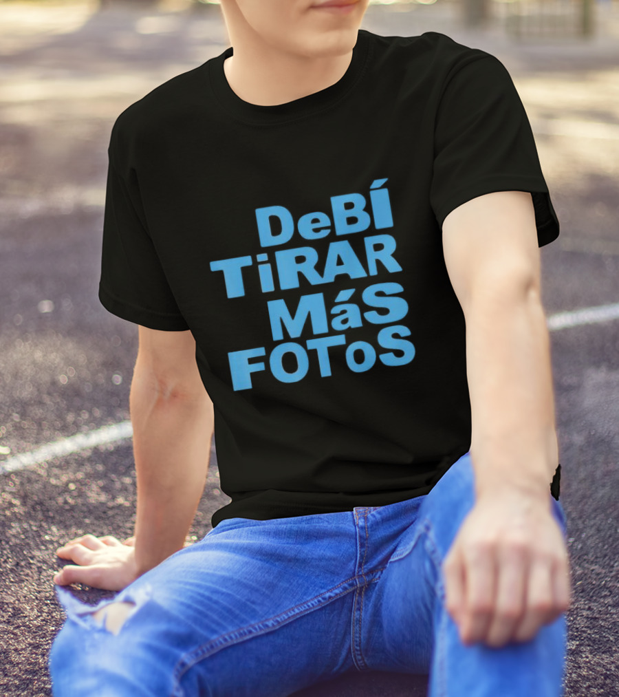 DebI Tirar Album Mas Fotos Dtmf T-Shirt