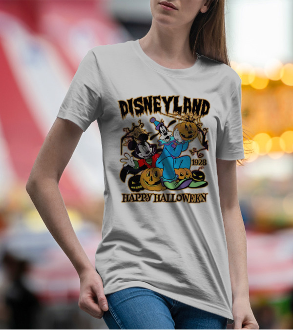 Disneyland Happy Halloween 1928 Mickey Goofy Pumpkins T-Shirt