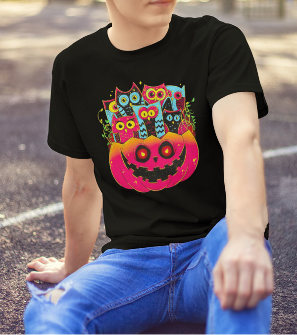 Neon Owls In Jack-o'-Lantern Halloween Party T-Shirt