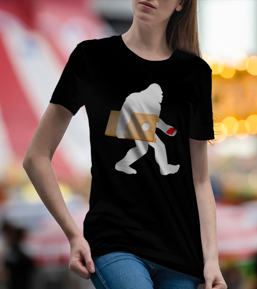 Bigfoot Cornhole Players Lawn Game Silhouette With Red Cup T-Shirt