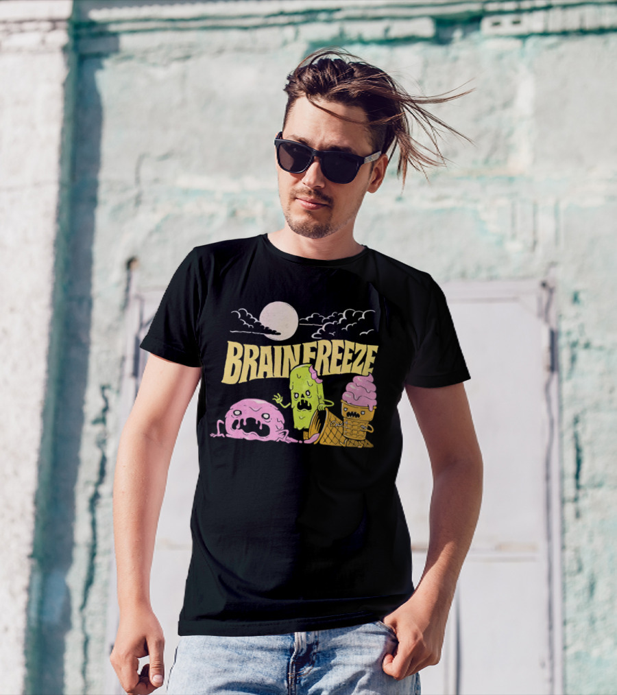 Brain Freeze Zombie Ice Cream Halloween Treats Under Full Moon T-Shirt
