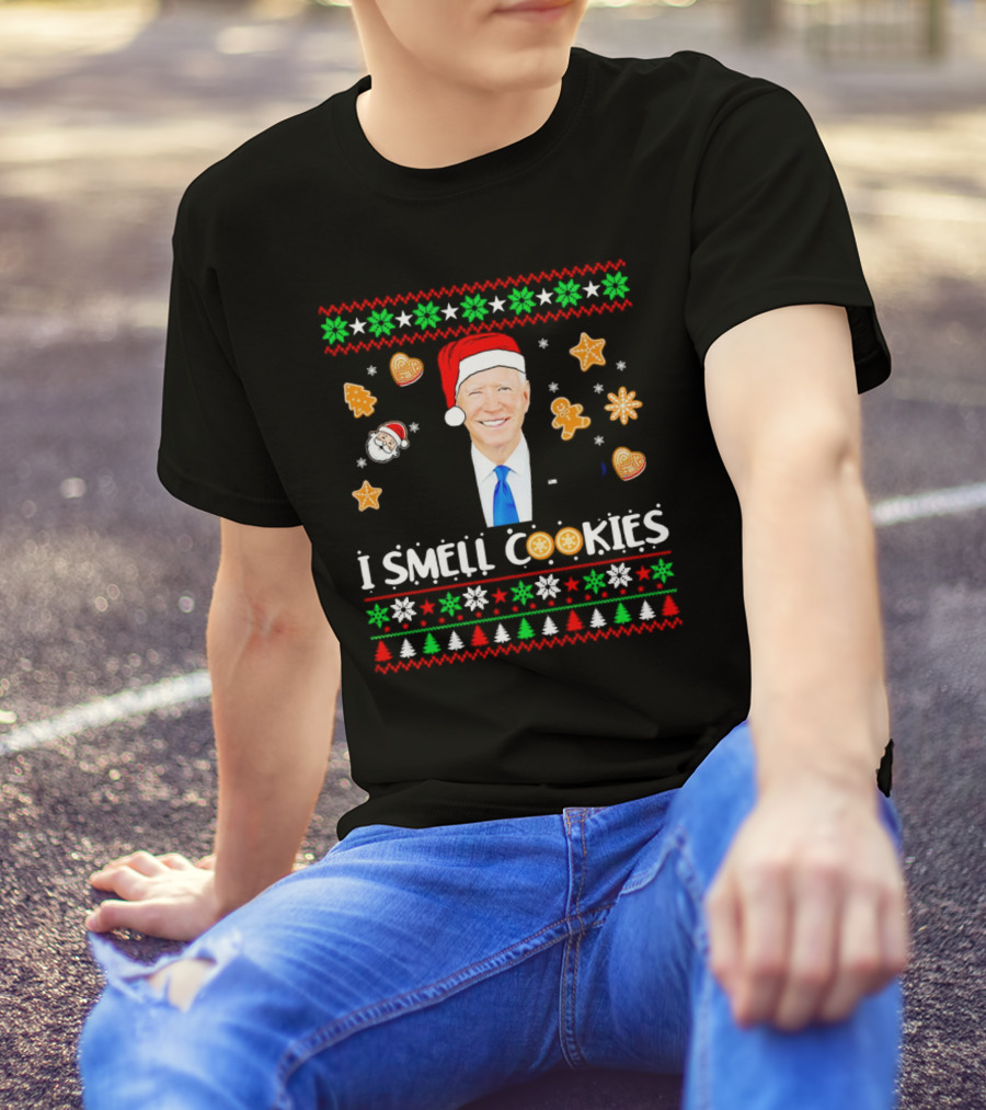 Joe Biden I Smell Cookies Christmas Santa Hat Gingerbread Snowflakes Holiday T-Shirt