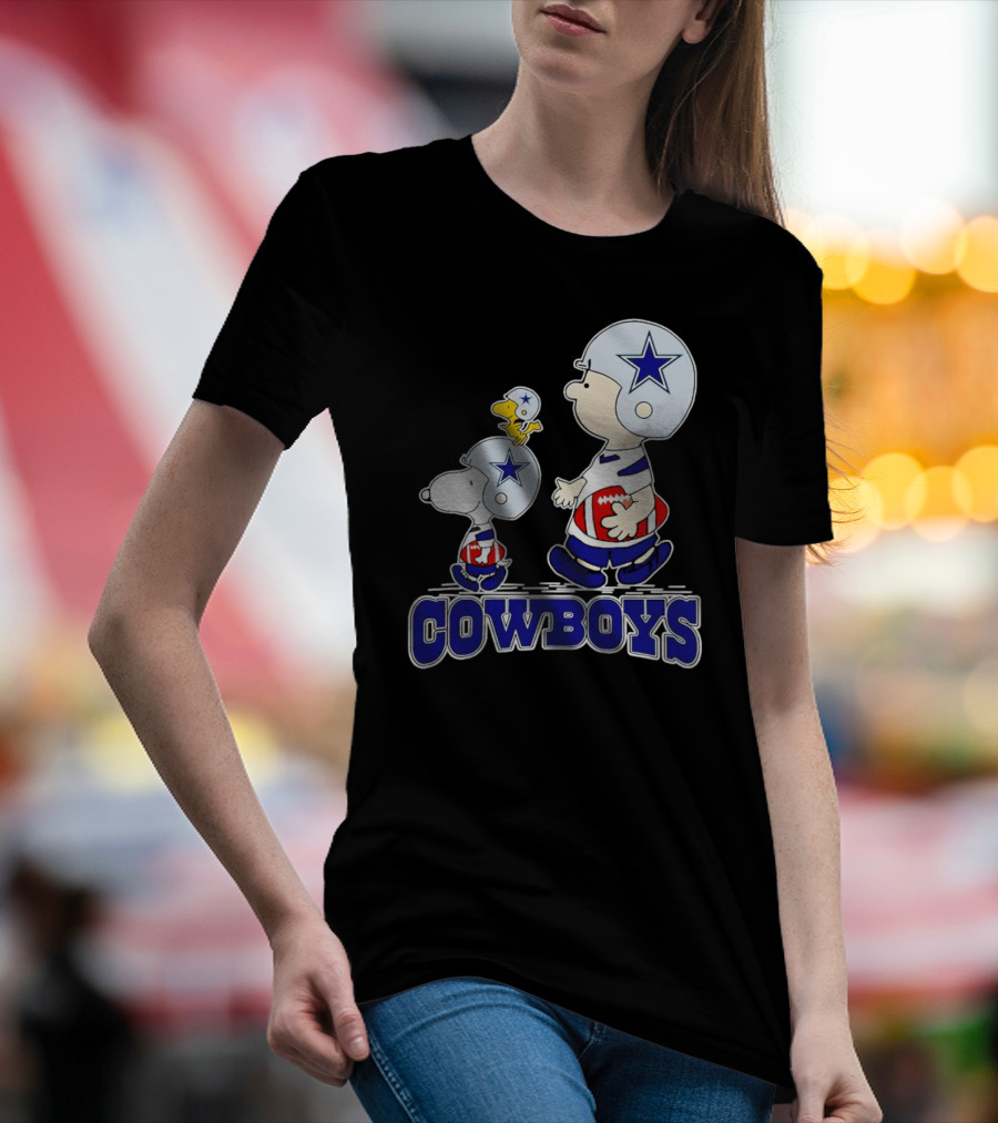 Dallas Cowboys Snoopy Charlie Brown Woodstock Football Helmets T-Shirt